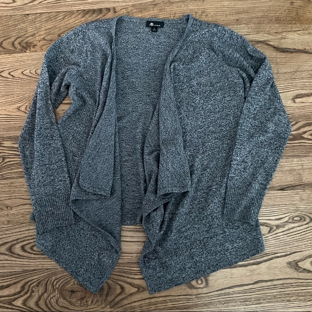AB Studio Cardigan Size L